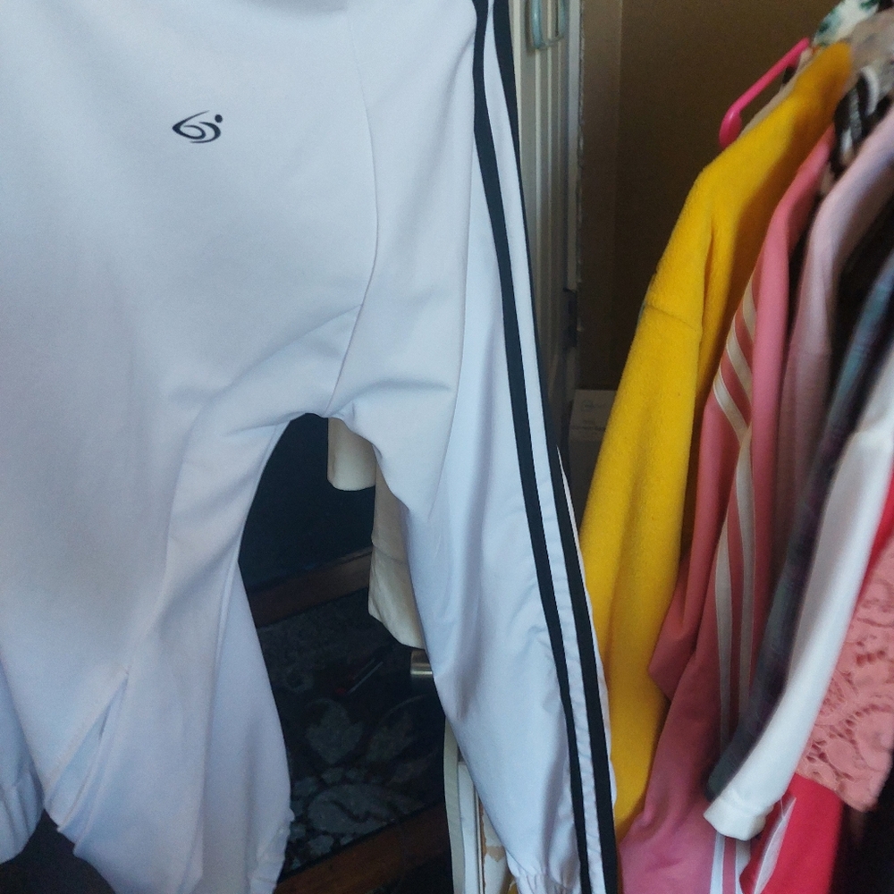 Jacket - Picture 2 of 4